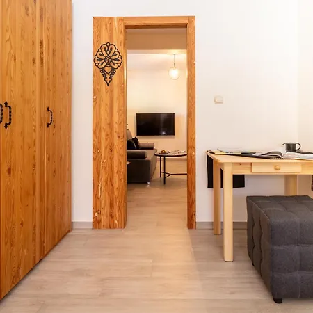 Tatrzanskie Turnie Potok * Zakopane